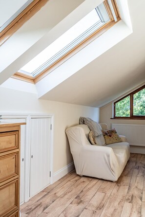 3 bedrooms - The Dairy - Holly Tree Barns (Halesworth)