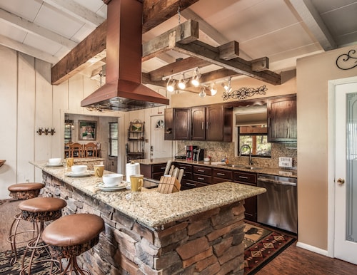 Casa Devine View by Ruidoso Vacation Rentals