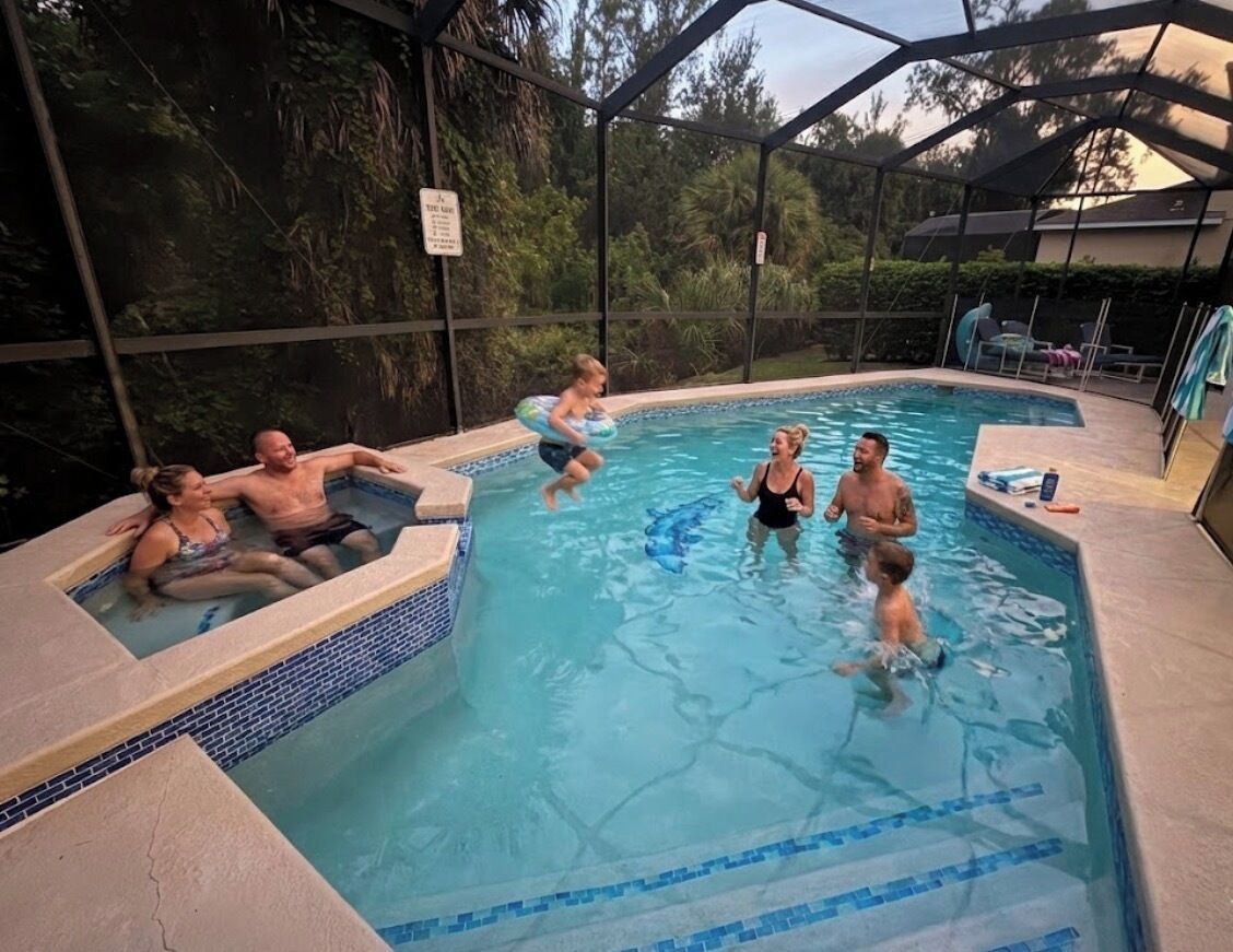 Piscine extérieure, piscine chauffée