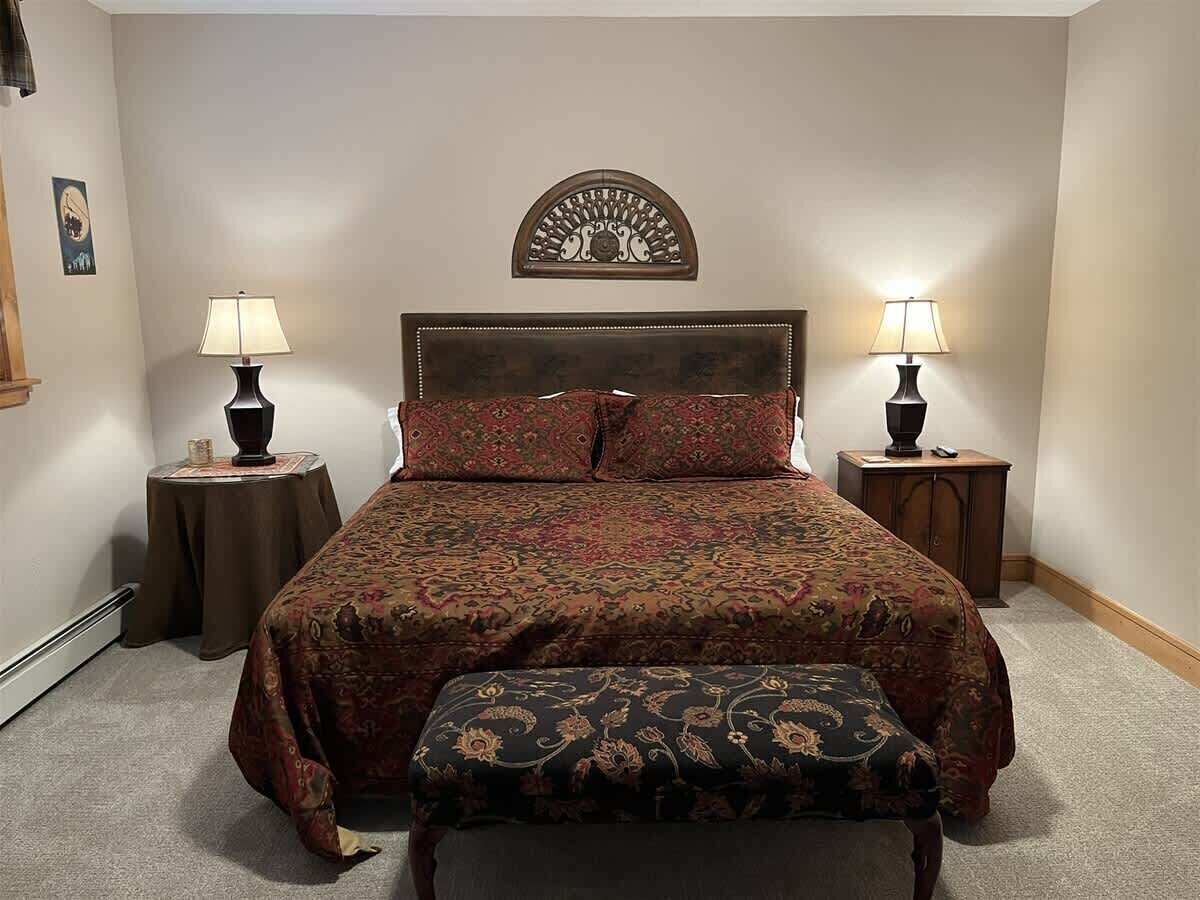 4 chambres, fer et planche à repasser, Wi-Fi, literie fournie