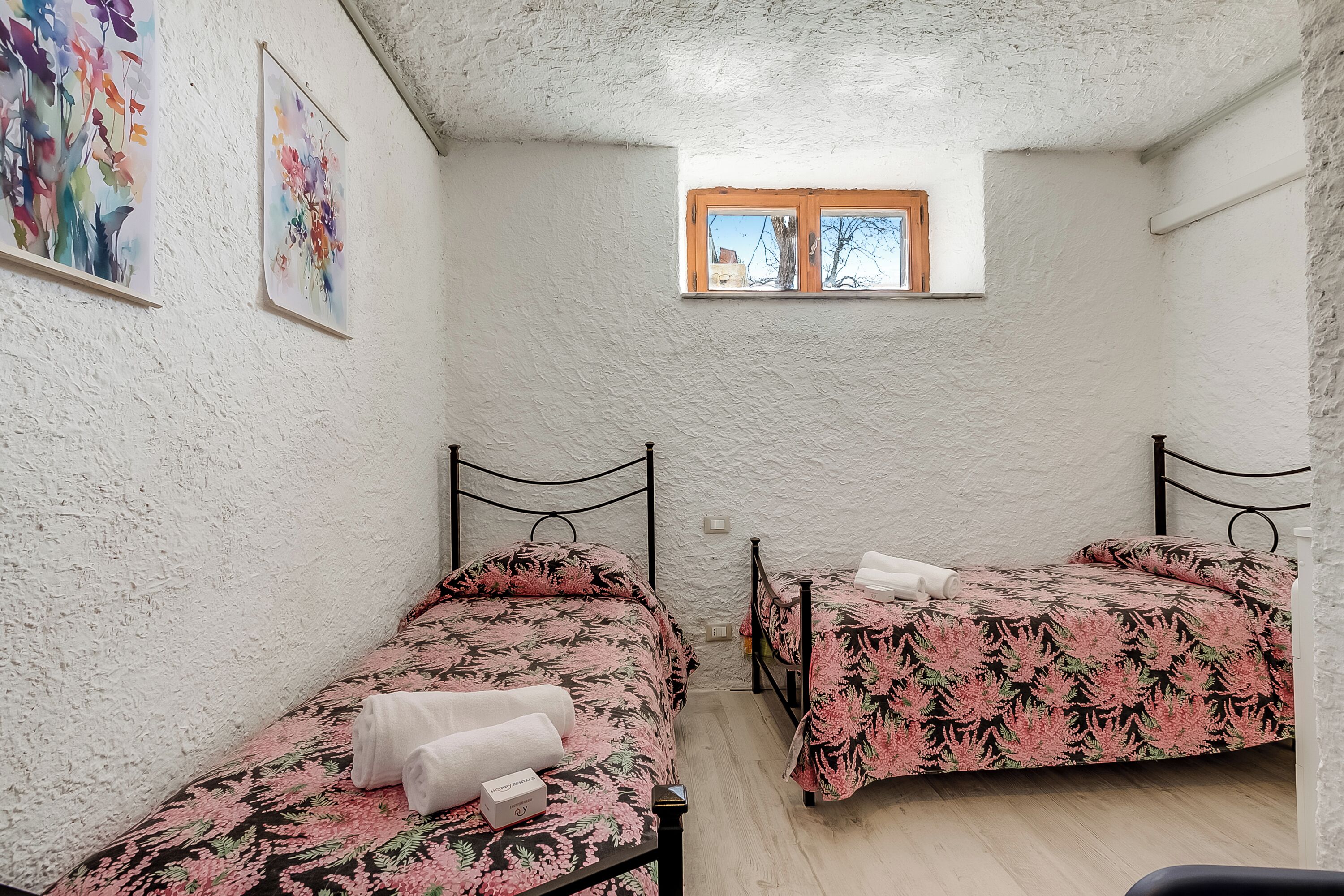 Maison Standard, plusieurs chambres, 2 salles de bains (Family Friendly Rosa House Amazing)