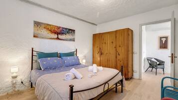 Nhà Tiêu chuẩn, nhiều phòng ngủ, 2 phòng tắm (Family Friendly Rosa House Amazing) | 2 phòng ngủ, bàn ủi/dụng cụ ủi quần áo