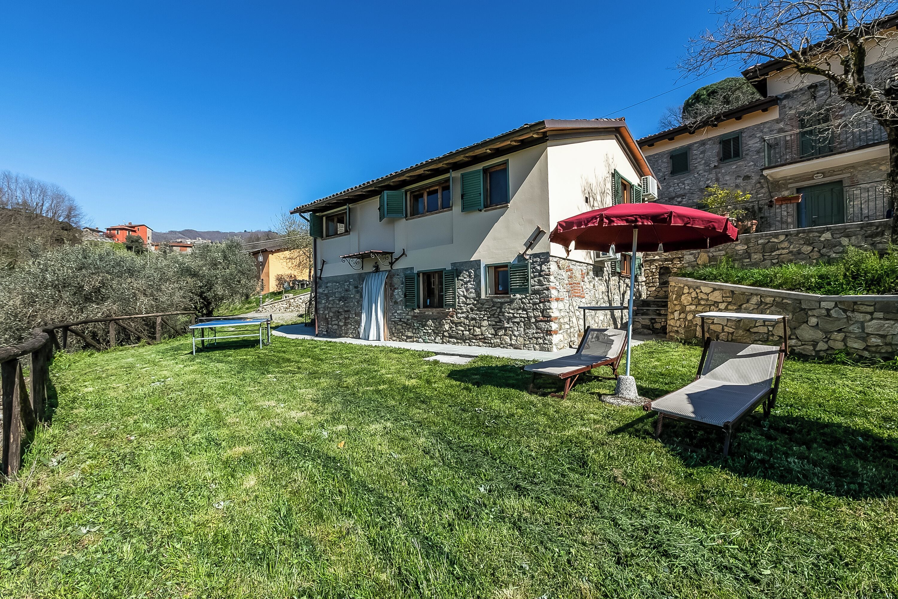 Maison Standard, plusieurs chambres, 2 salles de bains (Family Friendly Rosa House Amazing) | Enceinte de l’hébergement