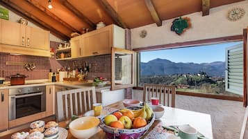 Rumah Standar, beberapa kamar, 2 kamar mandi (Family Friendly Rosa House Amazing) | Pemandangan dari properti