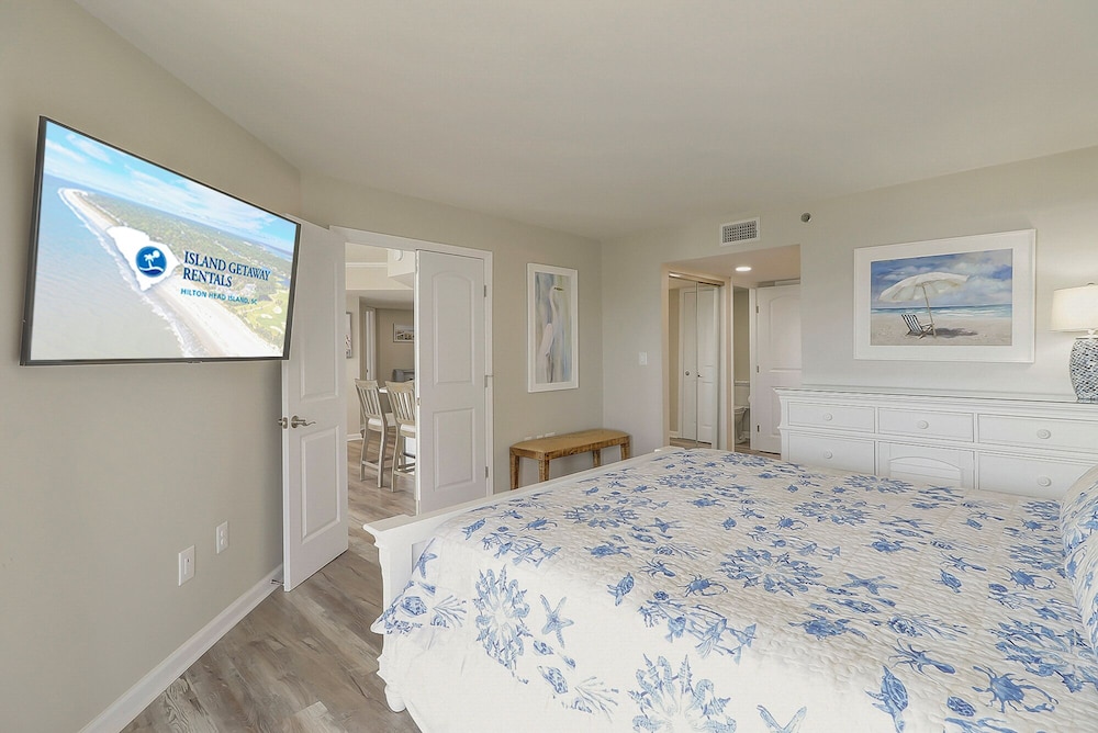 Vrbo Unit Gorgeous fifth floor oceanfront unit - Hilton Head Island | Vrbo
