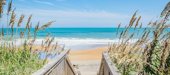 K1325 Born To Sun; Oceanfront 8BR in millionaire's row in KDH! Flex Stays!