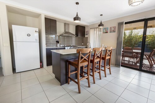 Shiloh House - Discover the balance of convenience and tranquility