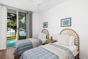 4 bedrooms, free WiFi, bed sheets