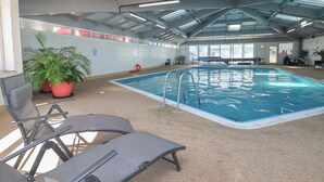 Unclassified image, 3 of 21, button - Three Views Lodge (Torpoint)