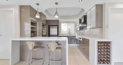 Beautiful House in Sylvania Waters NSW Australia