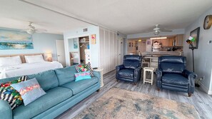 TV - Beachfront Condo | Wrap-Around Balcony, Pool & Pickleball (Corpus Christi)