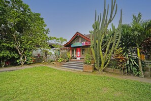 Front of property - Hotel O Griya Estu Wening (Pakem)