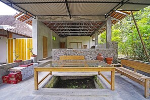 Reception - Hotel O Griya Estu Wening (Pakem)