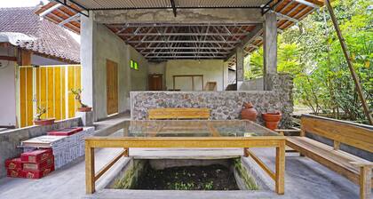 Hotel O Griya Estu Wening