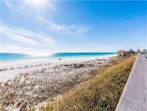 Beach nearby - CIB3008 - Pet Friendly-private beach entry (Miramar Beach)