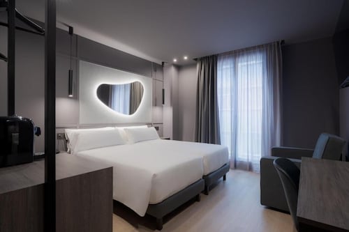 Hotel LIVVO La Escarlata