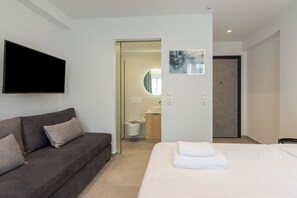 Theatrou Apt 8 - Economy Double studio - Heart of Athens