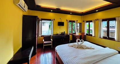 Villa Phonethip Mekong Riverside