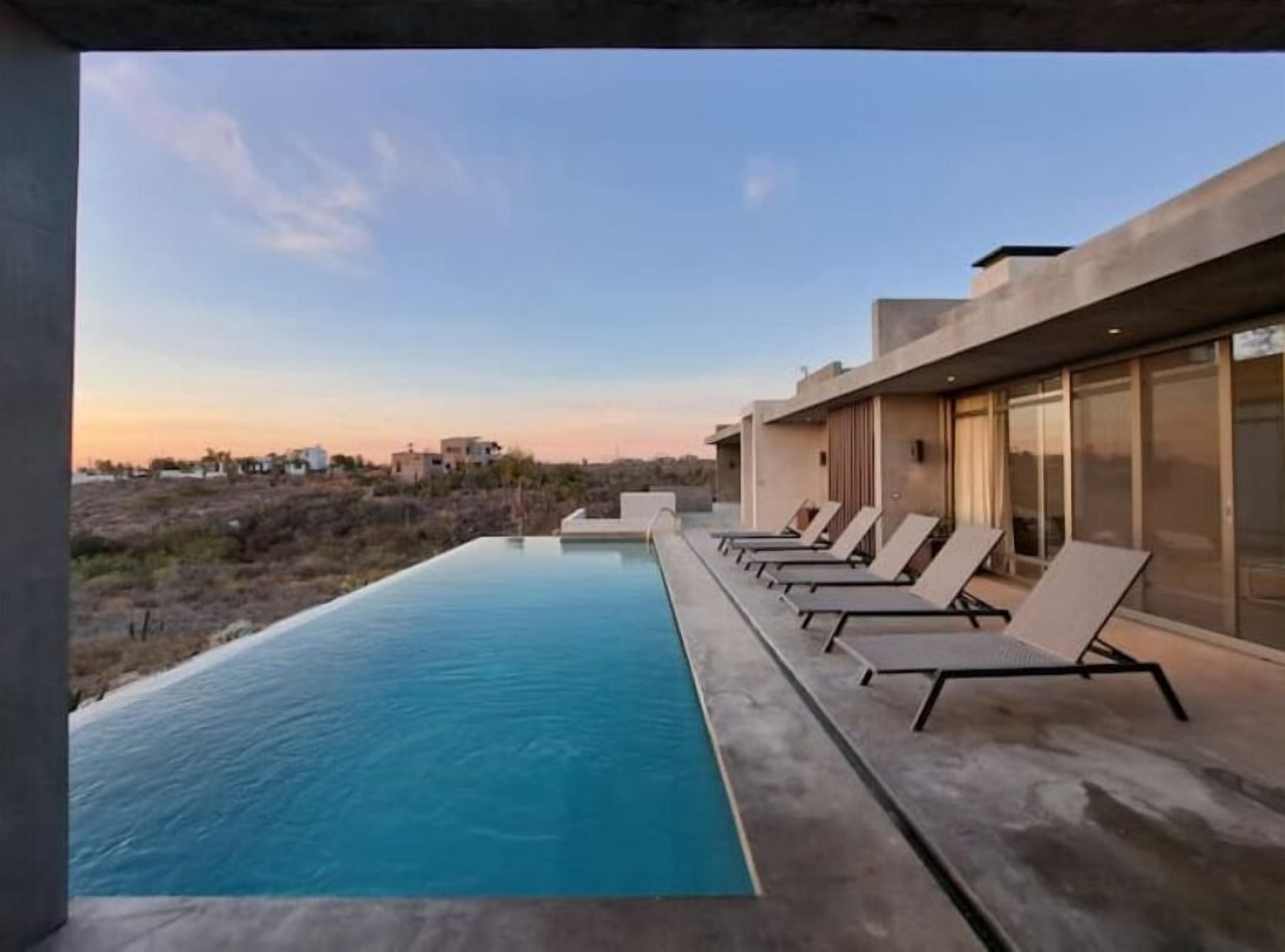 Piscina externa, piscina aquecida