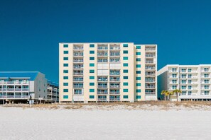 Exterior - Castaways 1b 2 Bedroom Condo (Gulf Shores)
