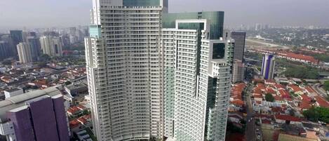 المنشأة من الخارج