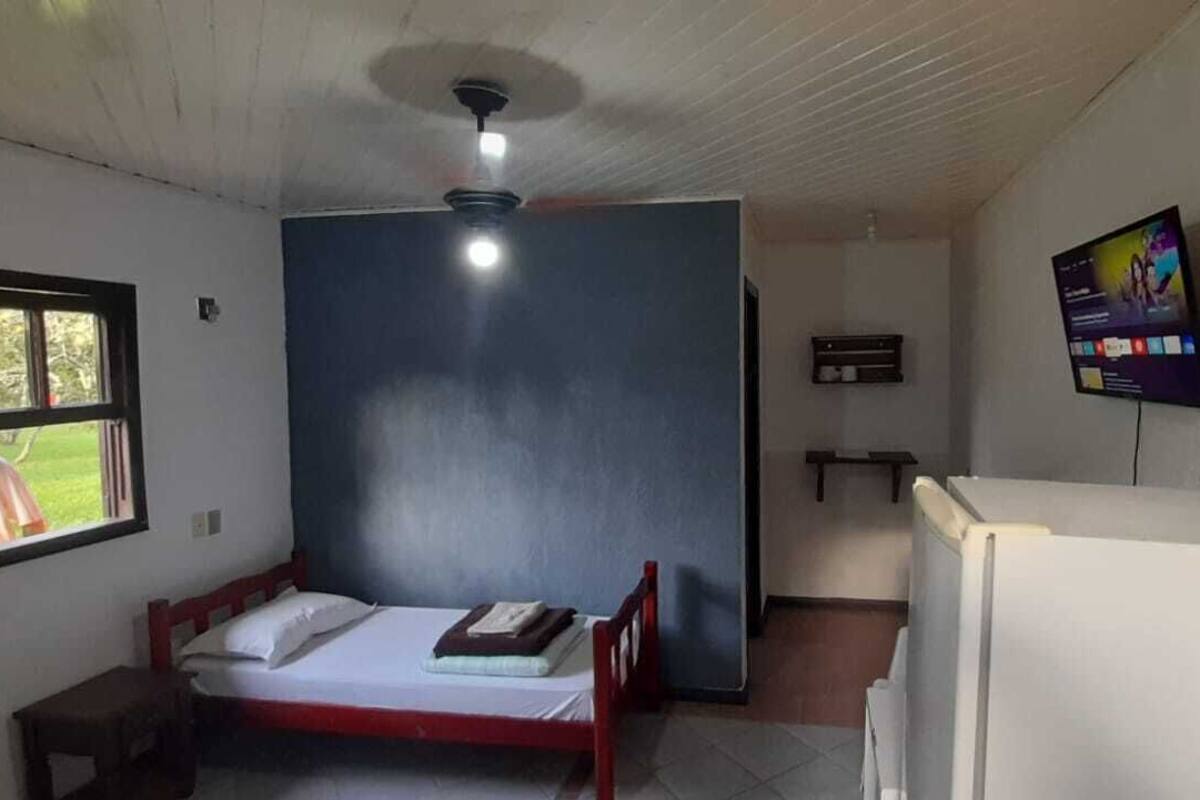 Economy Single Room | Free WiFi, bed sheets