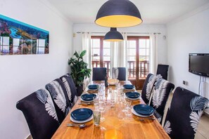 Dining - Villa Amina - Five Bedroom Villa, Sleeps 12 (Playa Blanca)