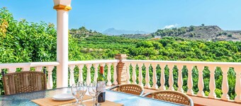Villa Carmela Nerja - Three Bedroom Villa, Sleeps 6