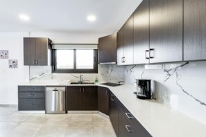 Toaster, high chair - Villa Elpida TWO by Ezoria Villas (Paphos)