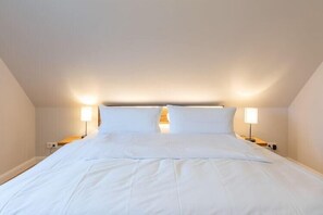 2 Schlafzimmer, Reisekinderbett, kostenloses WLAN
