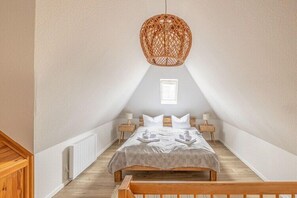 2 bedrooms, Internet