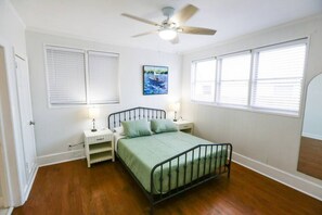 1 bedroom, iron/ironing board, travel crib, WiFi