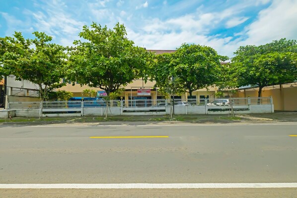 Front of property - OYO 92454 Griya Raharja Guest House Syariah (Klaten)