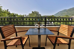 Romantic Studio | Terrace/patio - Villa La Vida (Lastva Grbaljska)