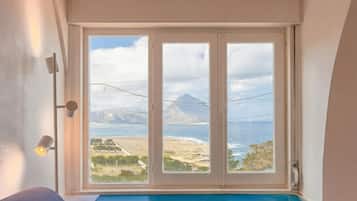Rumah Keluarga, beberapa kamar, tepi gunung (Villa Macari Fantastic Sea View) | Interior