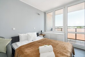 开间, 阳台 | 床单