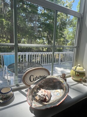 Interior - Hidden Gem! Waterfront Private Lake, Epperson Lagoon 5 Mins, Canoe/Fish/Relax. (Wesley Chapel)