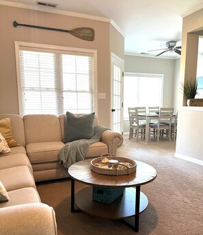 TV - Coastal Modern Condo - Central Location! (Rehoboth Beach)