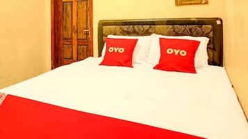 Kamar Double Standar | Wi-Fi gratis dan seprai linen