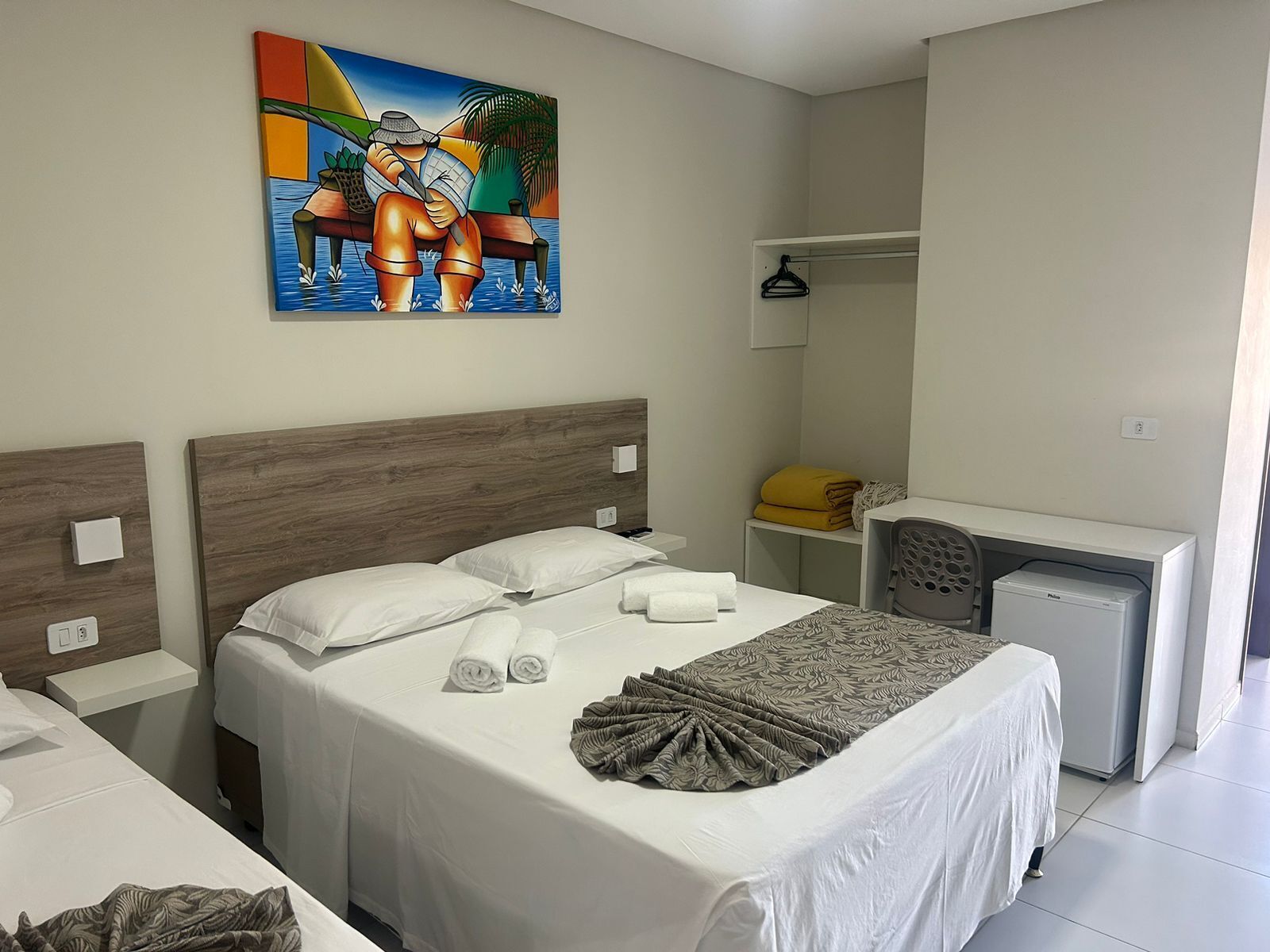 三人房 | 隔音、免费 WiFi、床单