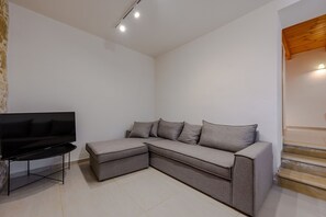 TV - View Mare Maroulas,pool,Near tavern & minimarket (Maroulas)