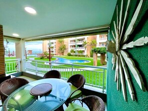 Apartment | Outdoor dining - TERRAMARIS RESORT APARTMENTS (Aquiraz)