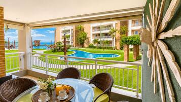 Apartamento standard | Opções para refeição ao ar livre