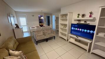 Standard Apartment | Living area