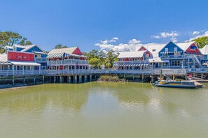 Exterior - Bay-view condo with balcony, AC, & W/D - walk to beach (Hilton Head)