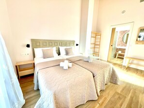 5 bedrooms, travel crib, free WiFi, bed sheets - El Ciprés de Valdeprados (Valdeprados)