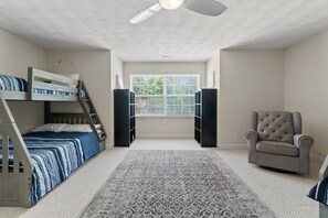4 bedrooms, travel crib, free WiFi, bed sheets - Spacious 4BR Coastal Retreat in Bay Creek – Beach & Golf (Cape Charles)