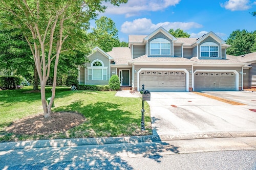 Spacious 4BR Coastal Retreat in Bay Creek – Beach & Golf