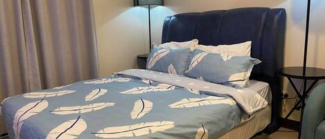 1 bedroom, free WiFi, bed sheets