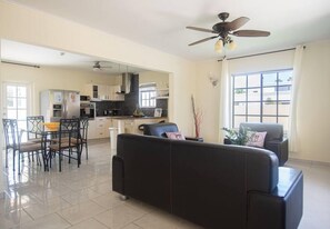 Interior - Blue Star Aruba Villa (Noord)